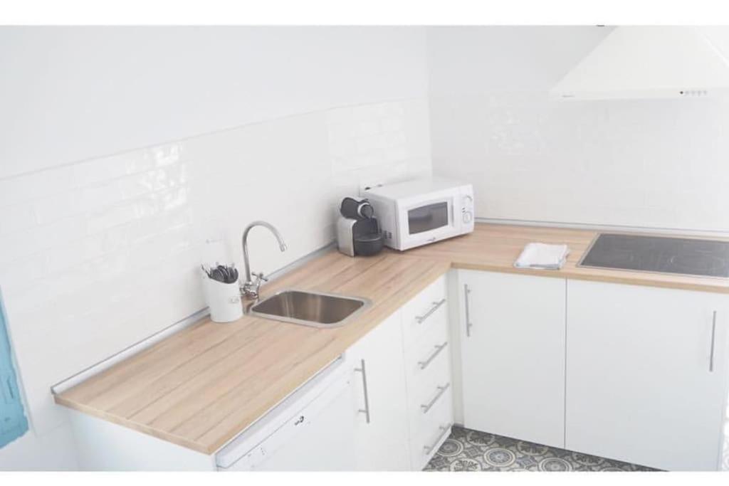 Casa Arena Y Sal En Pleno Casco Antiguo De Vejer Villa เวเฮร์ เด ลา ฟรอนเตรา ภายนอก รูปภาพ